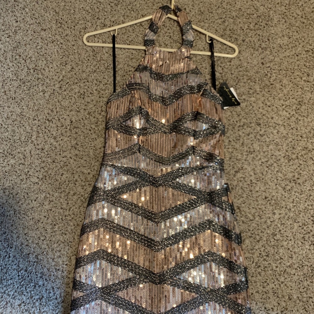 BRAND NEW NEVER WORN DRESS